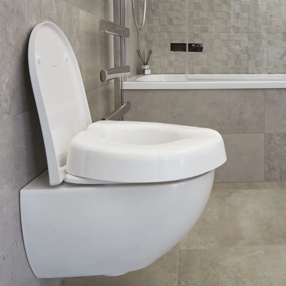 NRS Healthcare F25145 Novelle Clip-On deska sedesowa, biała
